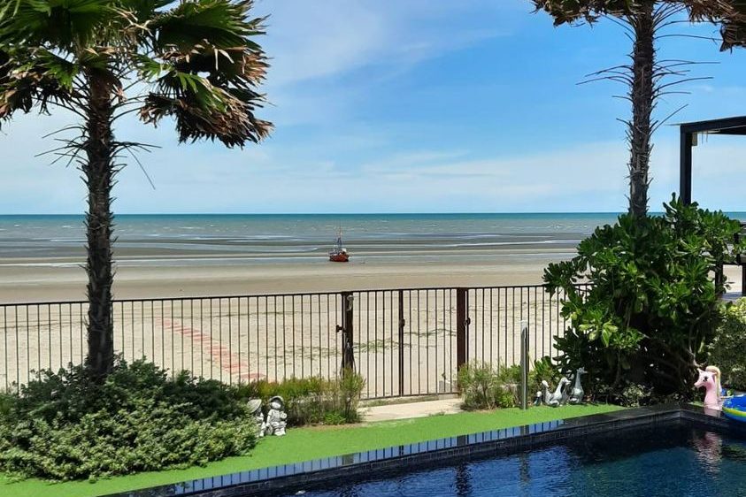 บ้านพักพูลวิลล่าไทยแลนด์ - แนะนำ Lapaya poolvilla beachfront 3 ห้องนอน ติดทะเลชะอำหาดส่วนตัว!!! - พลูวิลล่าชะอำติดทะเล
