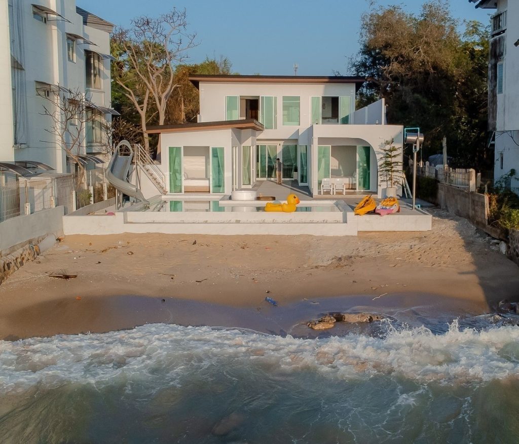 พูลวิลล่าชะอำติดทะเล บ้าน ซีแซนซัน Private beach 7 ห้องนอน ชะอำ – ติดทะเล หาดส่วนตัว เล่นน้ำได้ ไม่มีถนนกั้น
