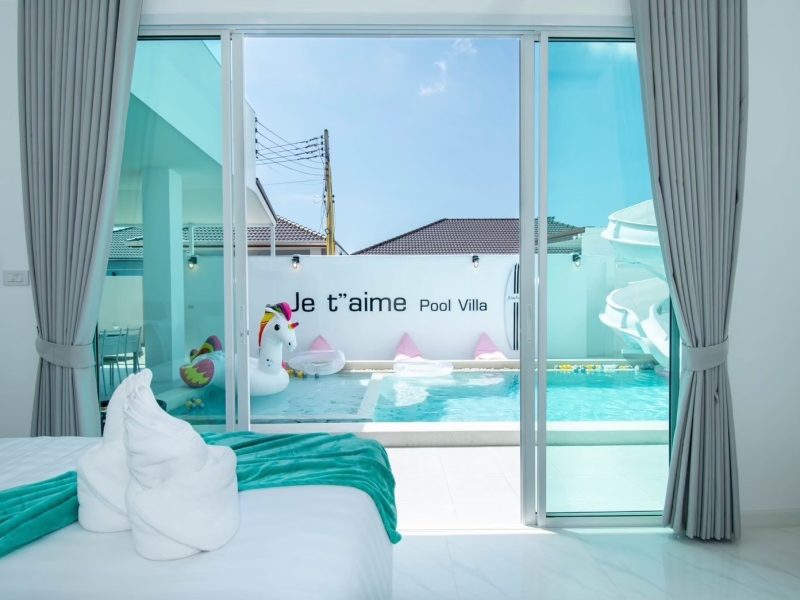 LINE ALBUM Je taime Pool Villa 251106 6