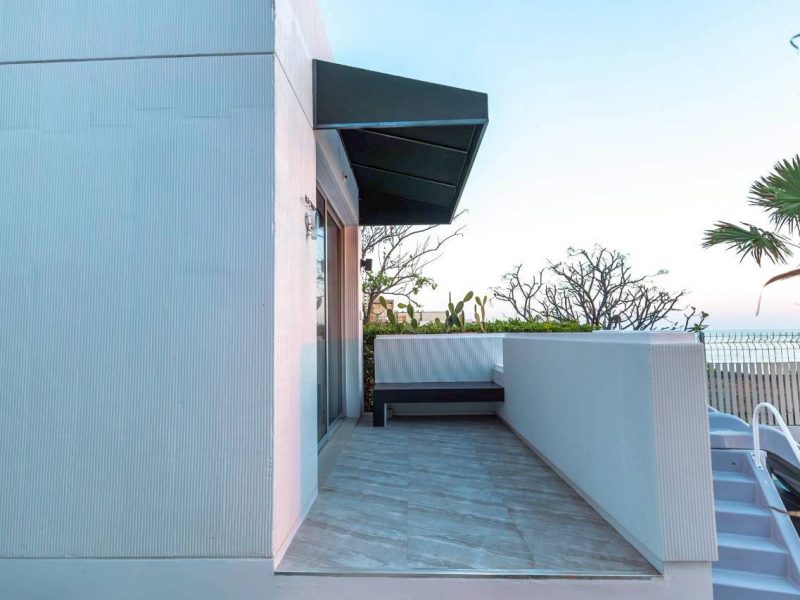 LINE_ALBUM_Amorrest(รูปตัวอย่างชั่วคราว)_251224_11 LINE ALBUM Amorrestรูปตัวอย่างชั่วคราว 251224 11