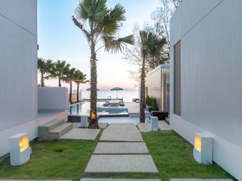 LINE_ALBUM_Amorrest(รูปตัวอย่างชั่วคราว)_251224_13 LINE ALBUM Amorrestรูปตัวอย่างชั่วคราว 251224 13