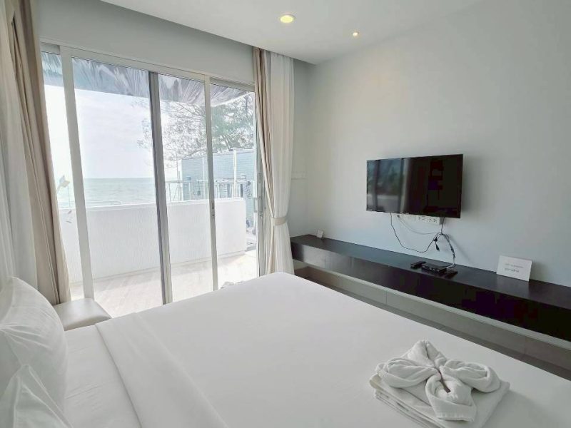 LINE_ALBUM_Amorrest(รูปตัวอย่างชั่วคราว)_251224_27 LINE ALBUM Amorrestรูปตัวอย่างชั่วคราว 251224 27