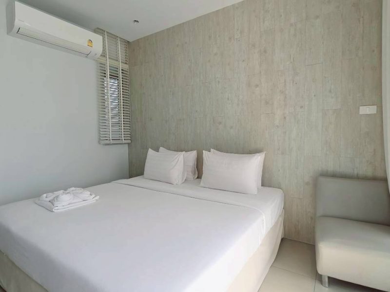 LINE_ALBUM_Amorrest(รูปตัวอย่างชั่วคราว)_251224_29 LINE ALBUM Amorrestรูปตัวอย่างชั่วคราว 251224 29