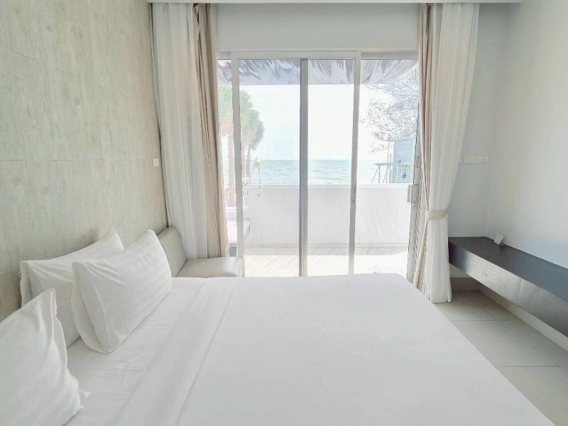 LINE_ALBUM_Amorrest(รูปตัวอย่างชั่วคราว)_251224_31 LINE ALBUM Amorrestรูปตัวอย่างชั่วคราว 251224 31