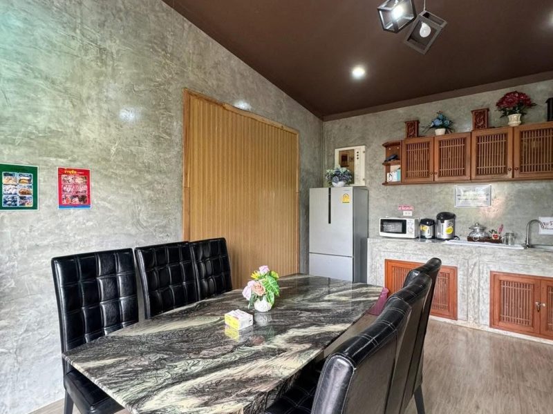 S__25665850_0 S 25665850 0