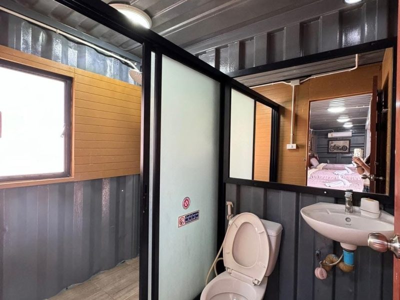 S__25665895_0 S 25665895 0